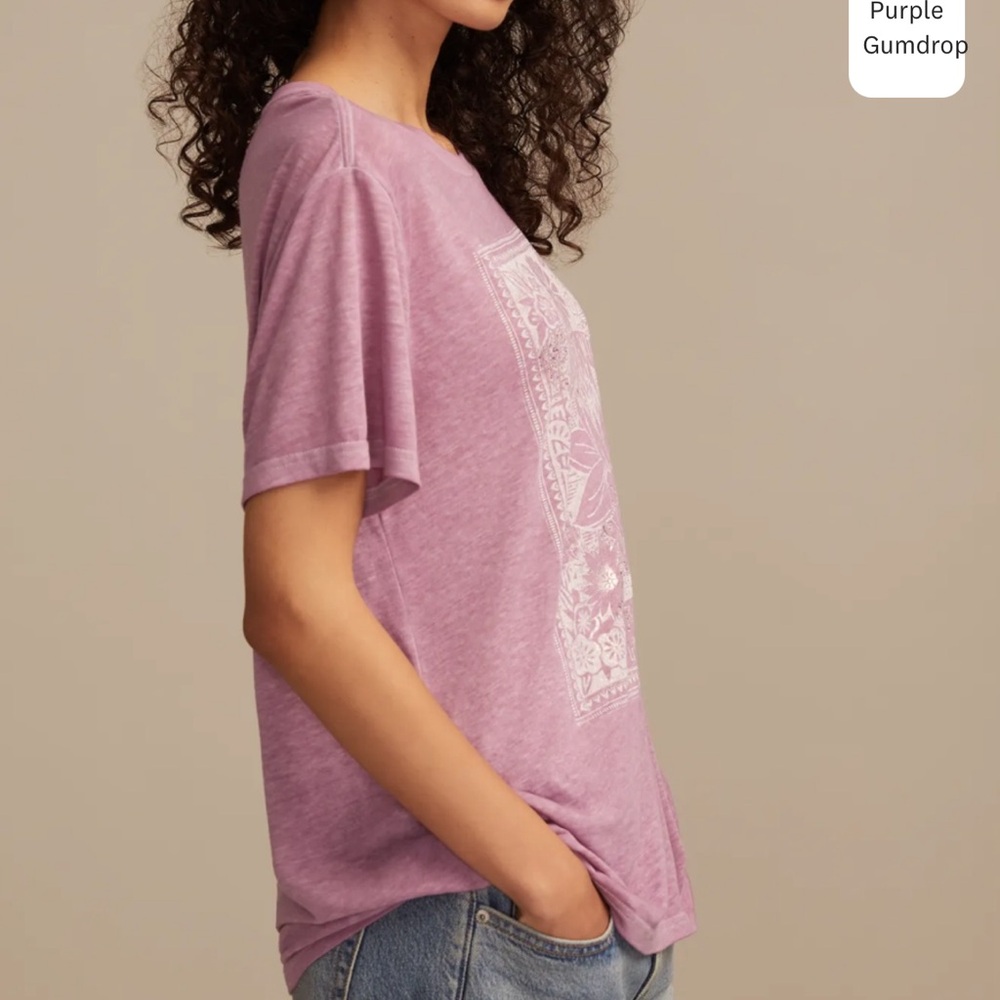 NWT Lucky Brand Tee - Picture 3 of 4